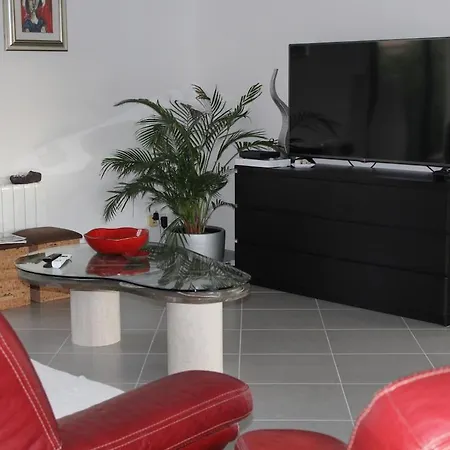 Villa Villa Felines *